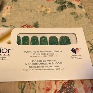 Color Street Sparkling Teal Nail Strips